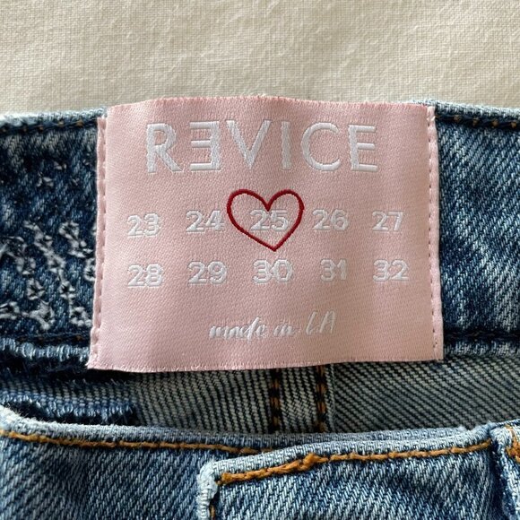 Revice Hourglass Jeans in Heart on Fire - Picture 8 of 16